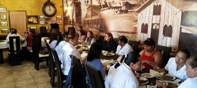 Comida con las Compañeras de la Jurisdicción Sanitaria 02