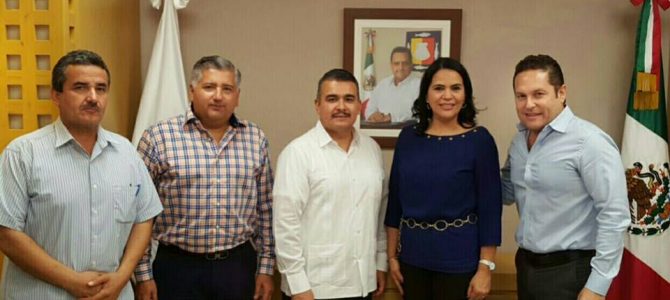 Reunión en la Secretaría de Administración y Finanzas del GobEdo.
