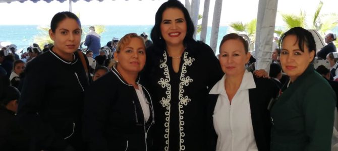 Festejo a el personal de Enfermería por el Gobierno del Estado