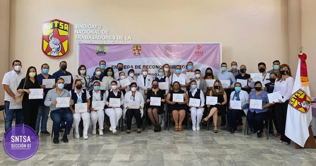 Entrega de reconocimientos por término de la «Maestría en Administración en Instituciones de Salud» Entrega de reconocimientos por término de la «Maestría en Administración en Instituciones de Salud»
