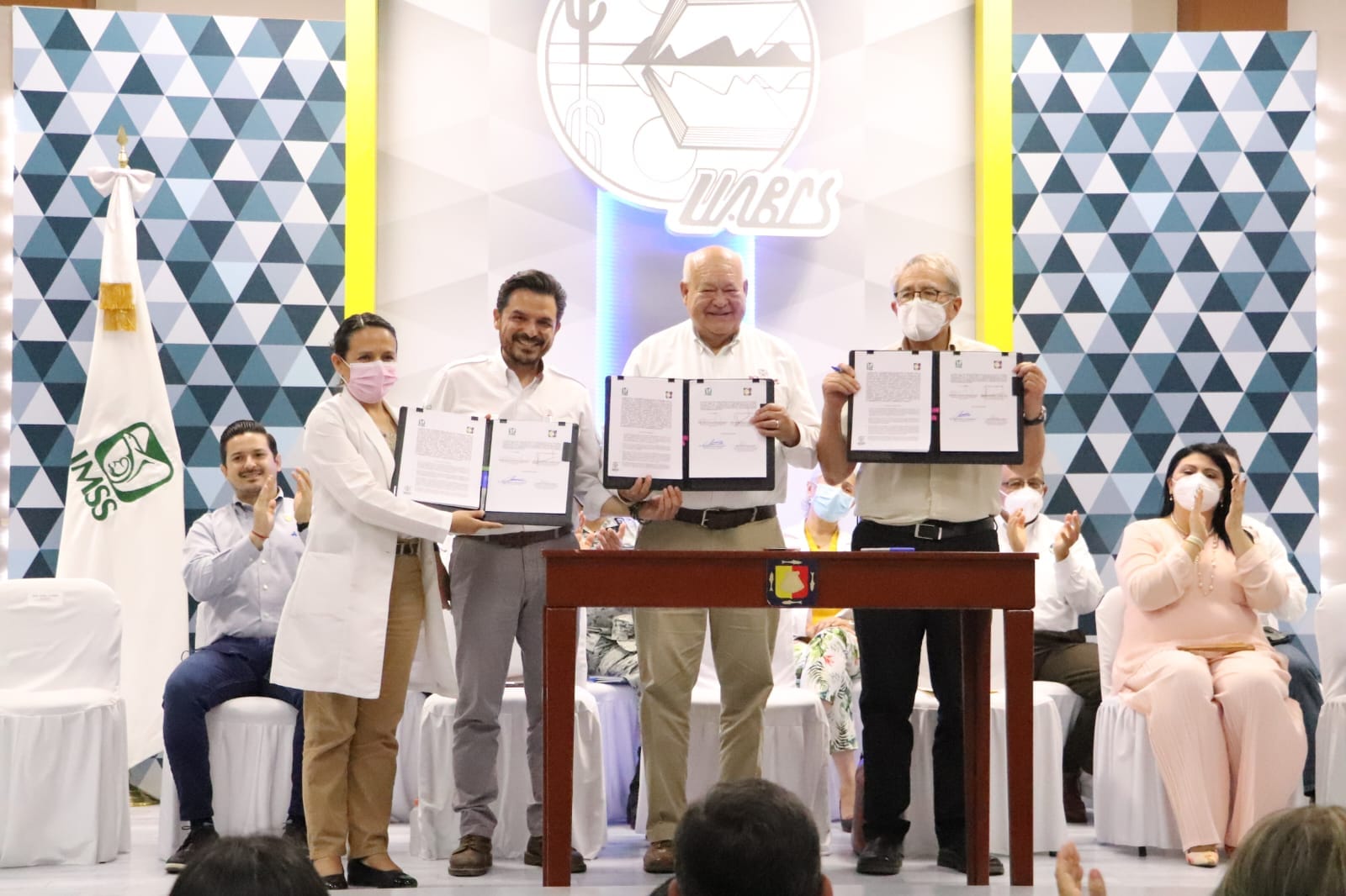ACUERDO PARA LA IMPLEMENTACIÓN DE LA OPERACIÓN DEL PROGRAMA IMSS-BIENESTAR E INSTALACIÓN DE LA MESA DE TRANSICIÓN EN EL ESTADO DE BAJA CALIFORNIA SUR