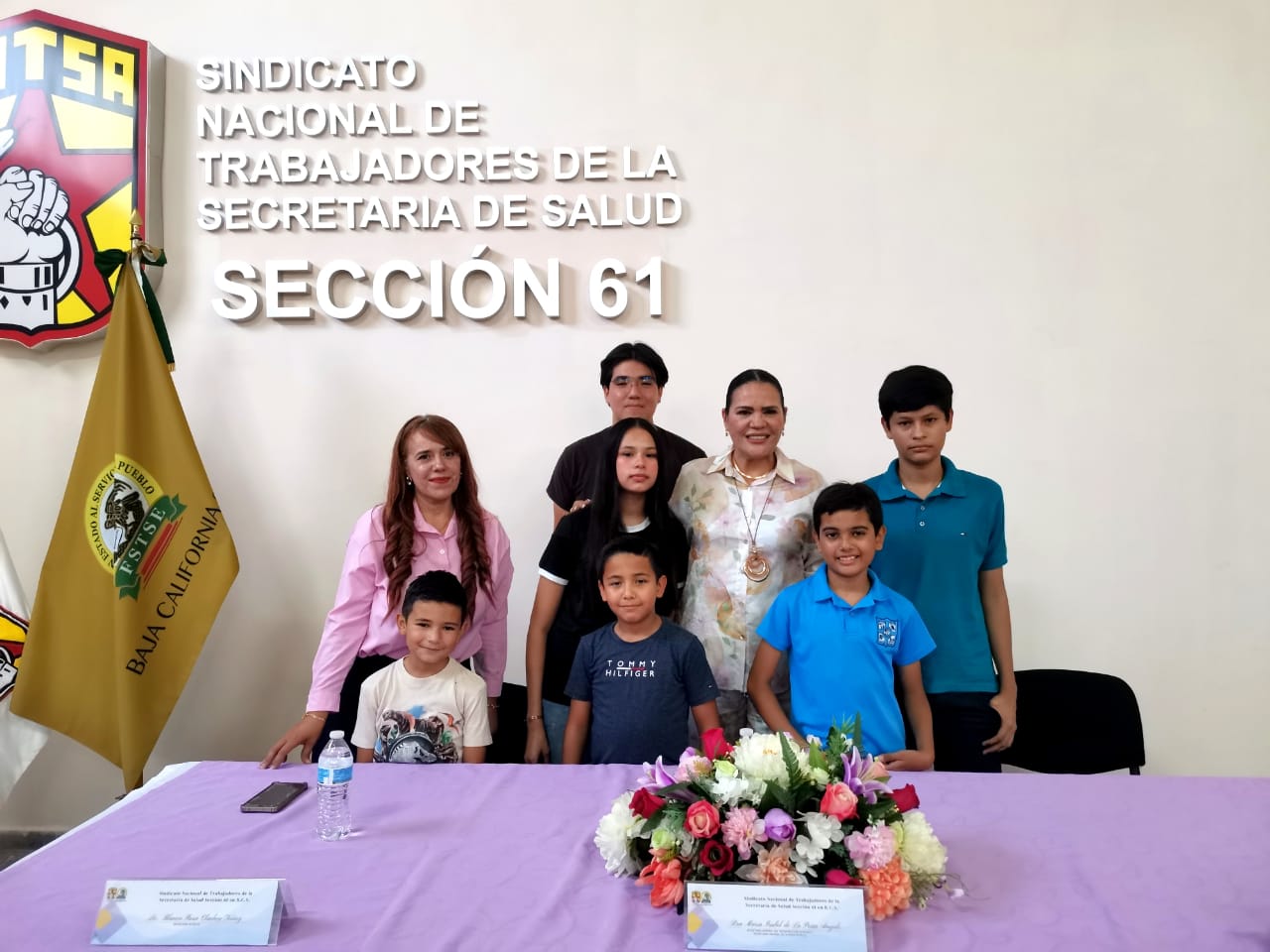INICIA ENTREGA DE BECAS NACIONALES CICLO ESCOLAR 2025-2026 EN EL SNTSA SECCIÓN 61
